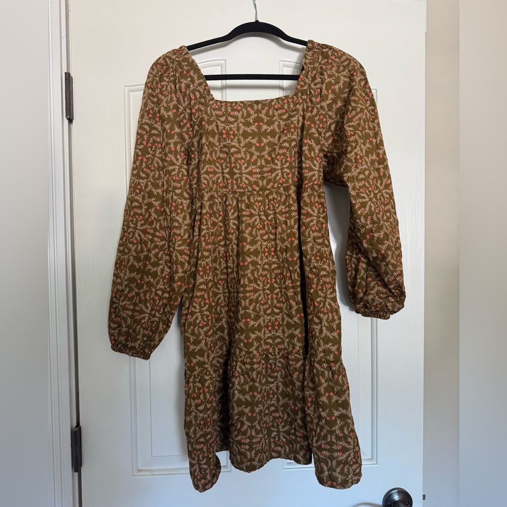Universal Thread Olive Floral Long Sleeve Dress